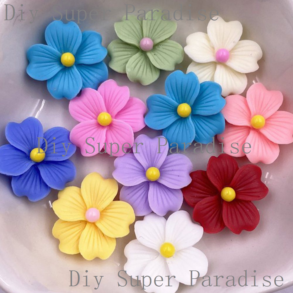 Paradise Jewelry & Watches Dolphin Mall - 50 ชิ้นเรซิ่นที่มีสีสัน 16 มิลลิเมตรดอกไม้แบนหินตุ๊กตาสมุดภาพ DIY งานแต่งงานคริสต์มาสตกแต่งงานศิลปะเครื่องประดับหัตถกรรมอุปกรณ์เสริม