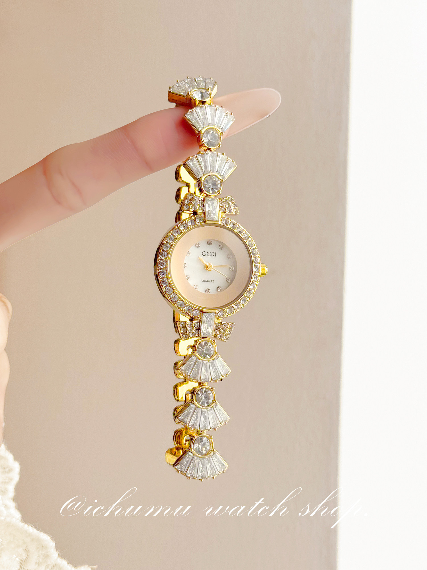 นาฬิกาข้อมือผู้หญิง Mermaid ดี - Leather Bracelet บทวิจารณ์และราคา